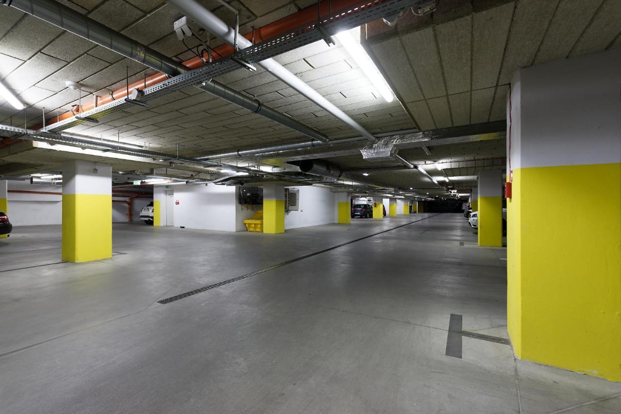Art Apartament Parking By Impero Poznań Kültér fotó